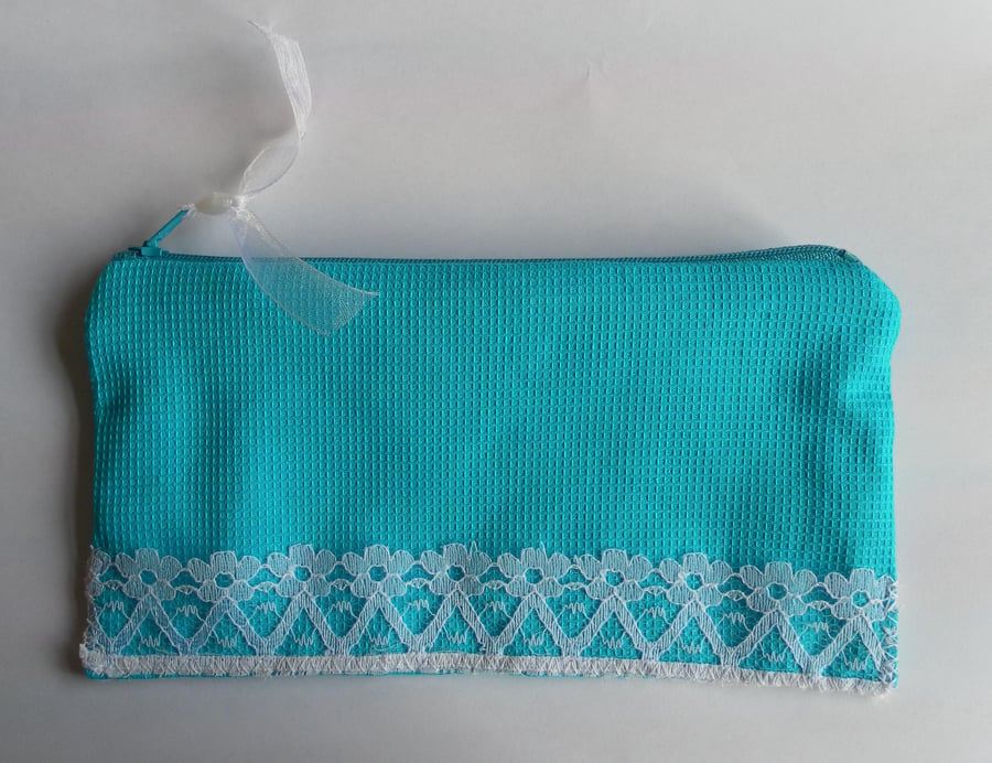 Make up bag, turquoise and white lace