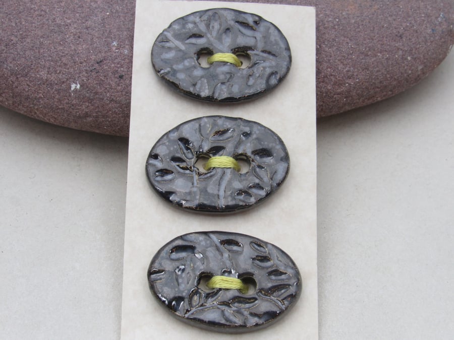 3 Medium Oval Black Ice Leaf Pattern Handmade Ceramic Buttons