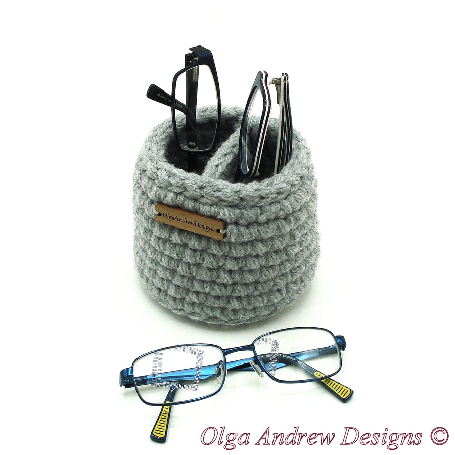 Multiple glasses stand holder, soft divided eyeglass holder, eyeglasses storage