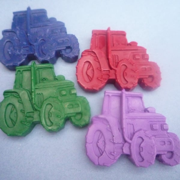 handmade novelty tractor shaped wax crayons x 6