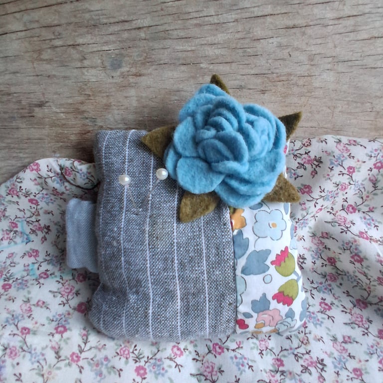 patchwork wrist pin cushion no 4