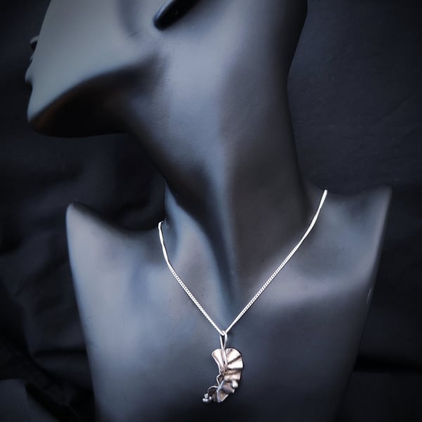 Sterling silver pendant - leaf with dew