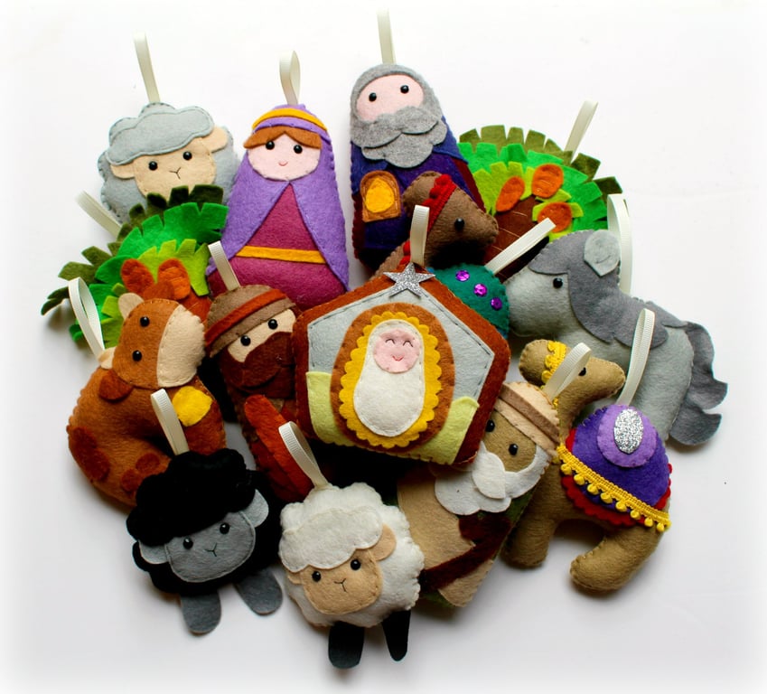 Make Your Own felt Nativity Advent Add on Garland Kit. Sewing pattern. DIY Craft