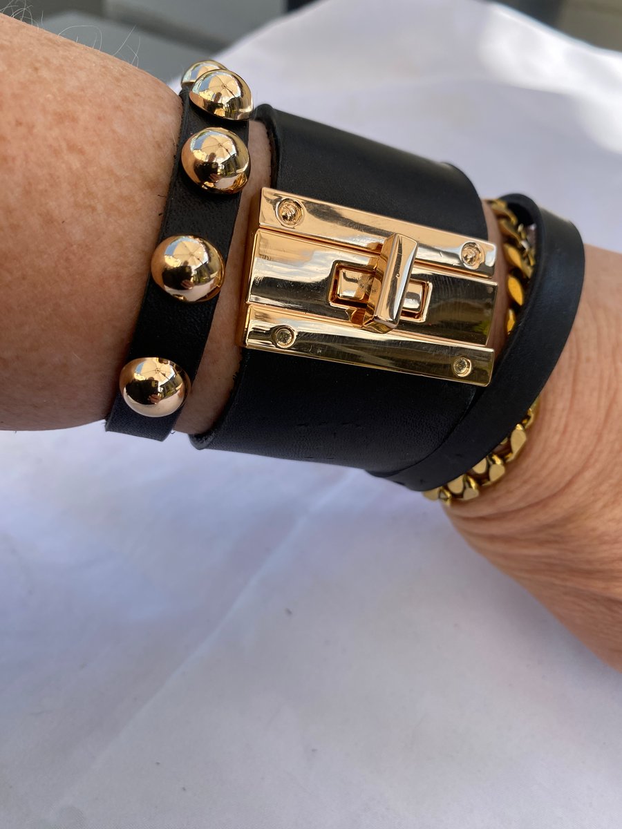 Stunning twist lock clasp cuff set, Italian leather, hand made, bespoke couture 