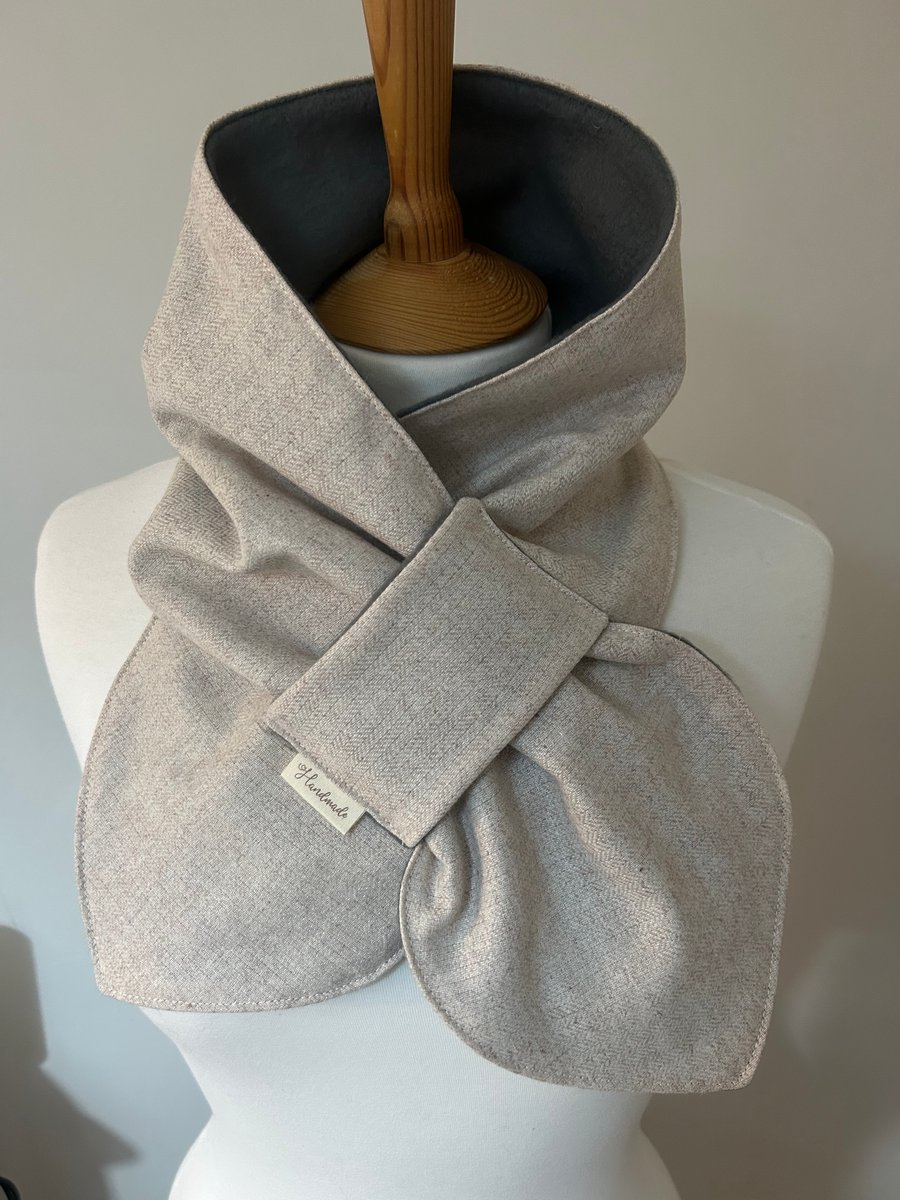Cream herringbone scarf
