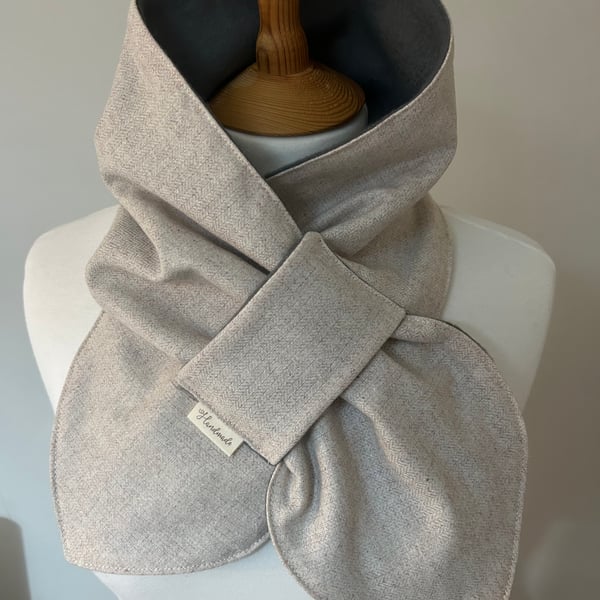 Cream herringbone scarf