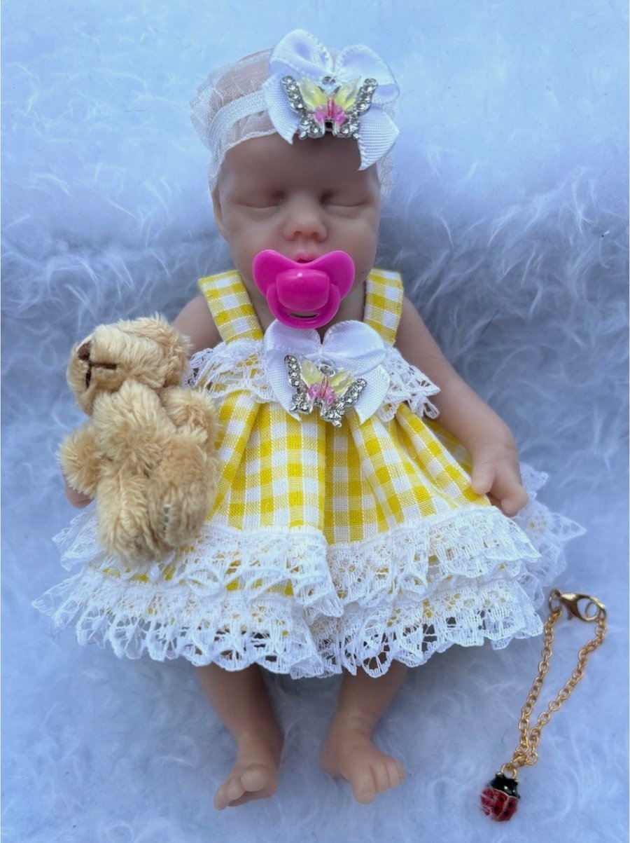 Reborn Full Platinum Silicone Baby Girl Doll with Dummy, Teddy Bear & Necklace 