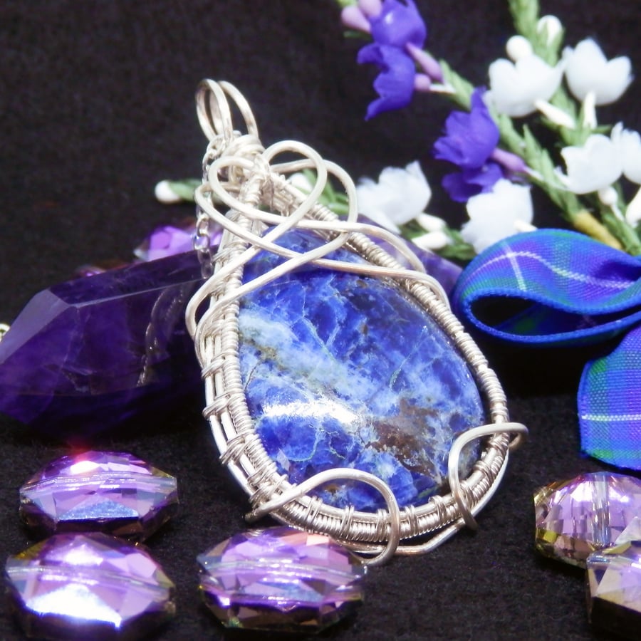 Silver Plated Wire Wrapped Necklace With Sodalite