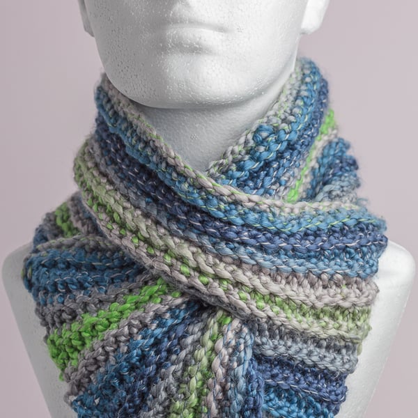 scarf neckwarmer cowl Crochet snuggly cosy vegan handmade 