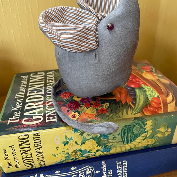 Grey and striped Weighted mouse