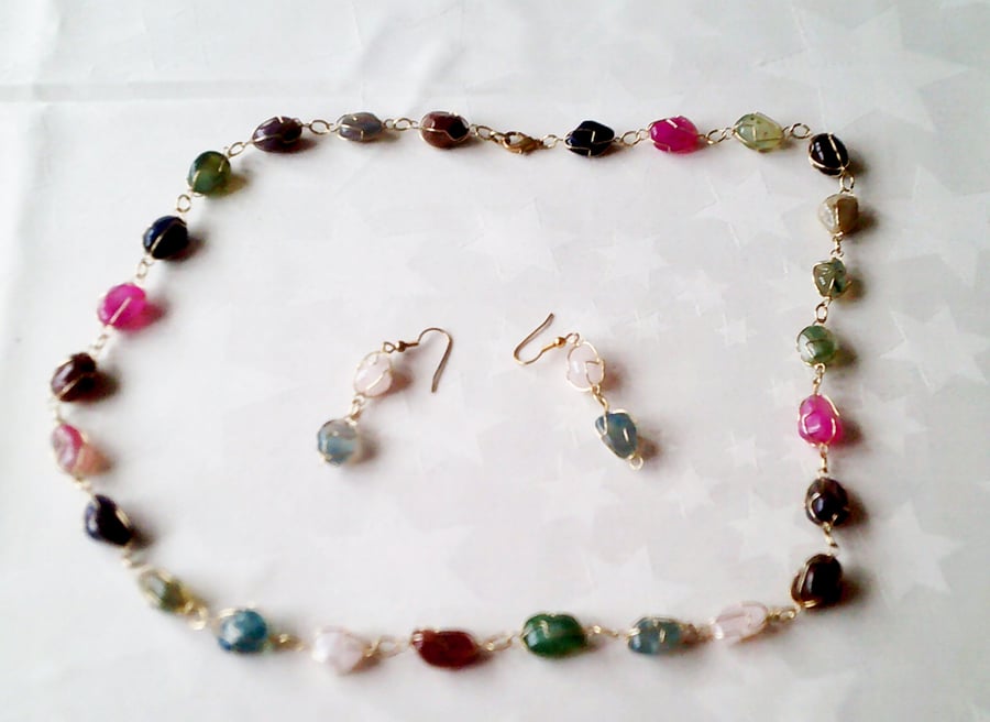 Multicoloured Wired Agate Necklace and Earrings