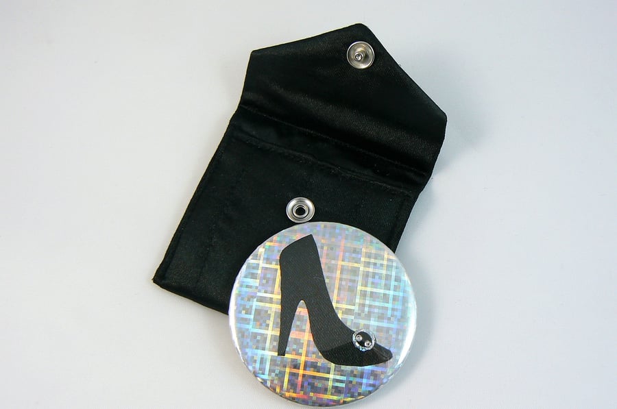  pocket mirror with pouch ( Black shoe)