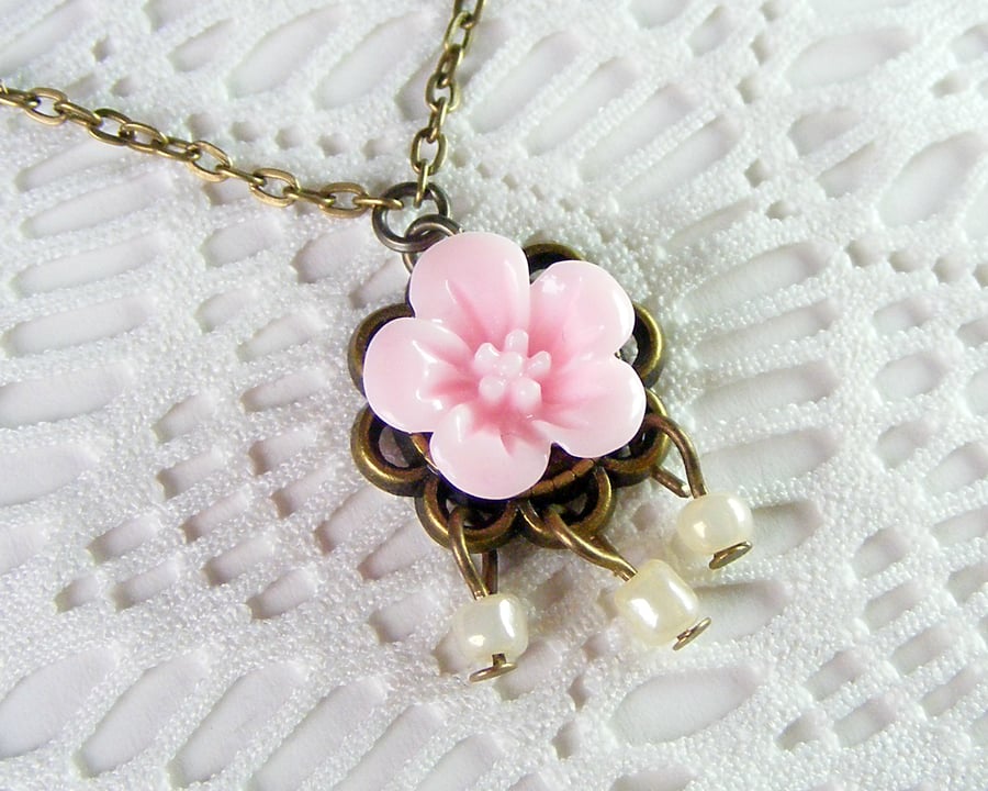 Sale! 50% off! Dainty, Flower Cabochon, Pendant Necklace in Pale Pink