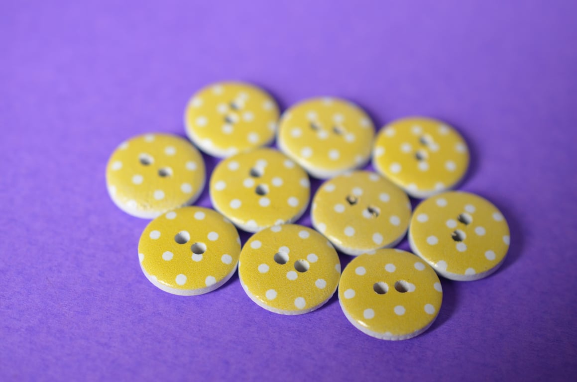 15mm Wooden Spotty Buttons Yellow White 10pk Spot Dot (SSP23)