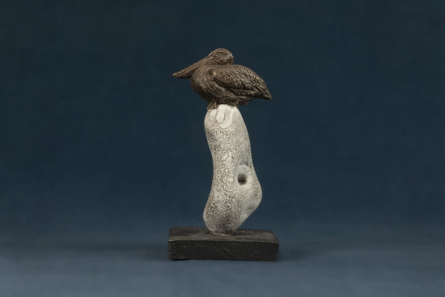 Pelican on Rock Animal Statue Small Bronze Ornament Bronze Resin Sculpture