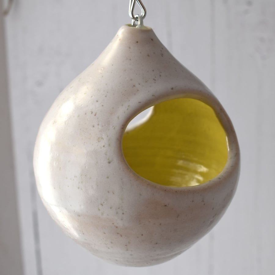 19-35 Bird Feeder Ceramic Stoneware (UK postage included)