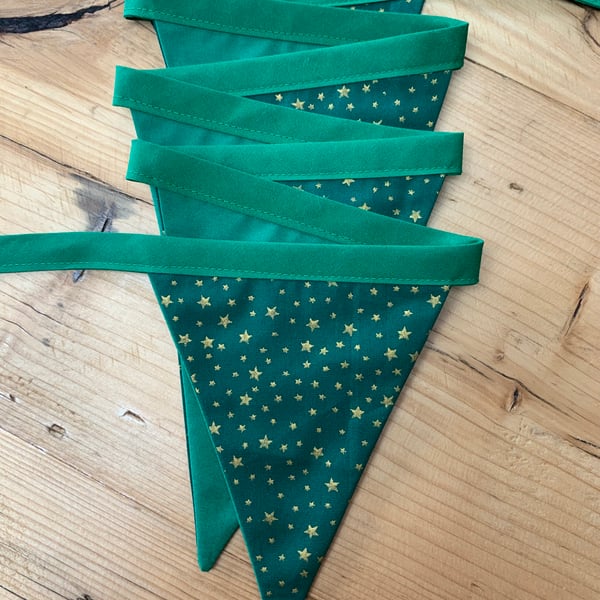 Gold Stars on Green Background 8 Flag Handmade Christmas Bunting
