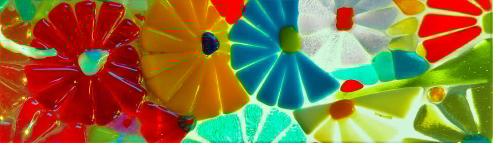 Elephantblossom - Glass by Heidi