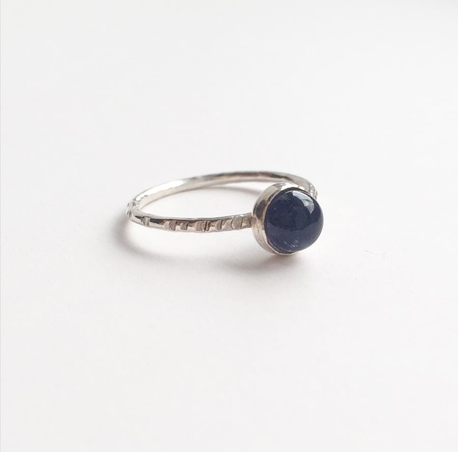 Sterling silver blue iolite dot ring 