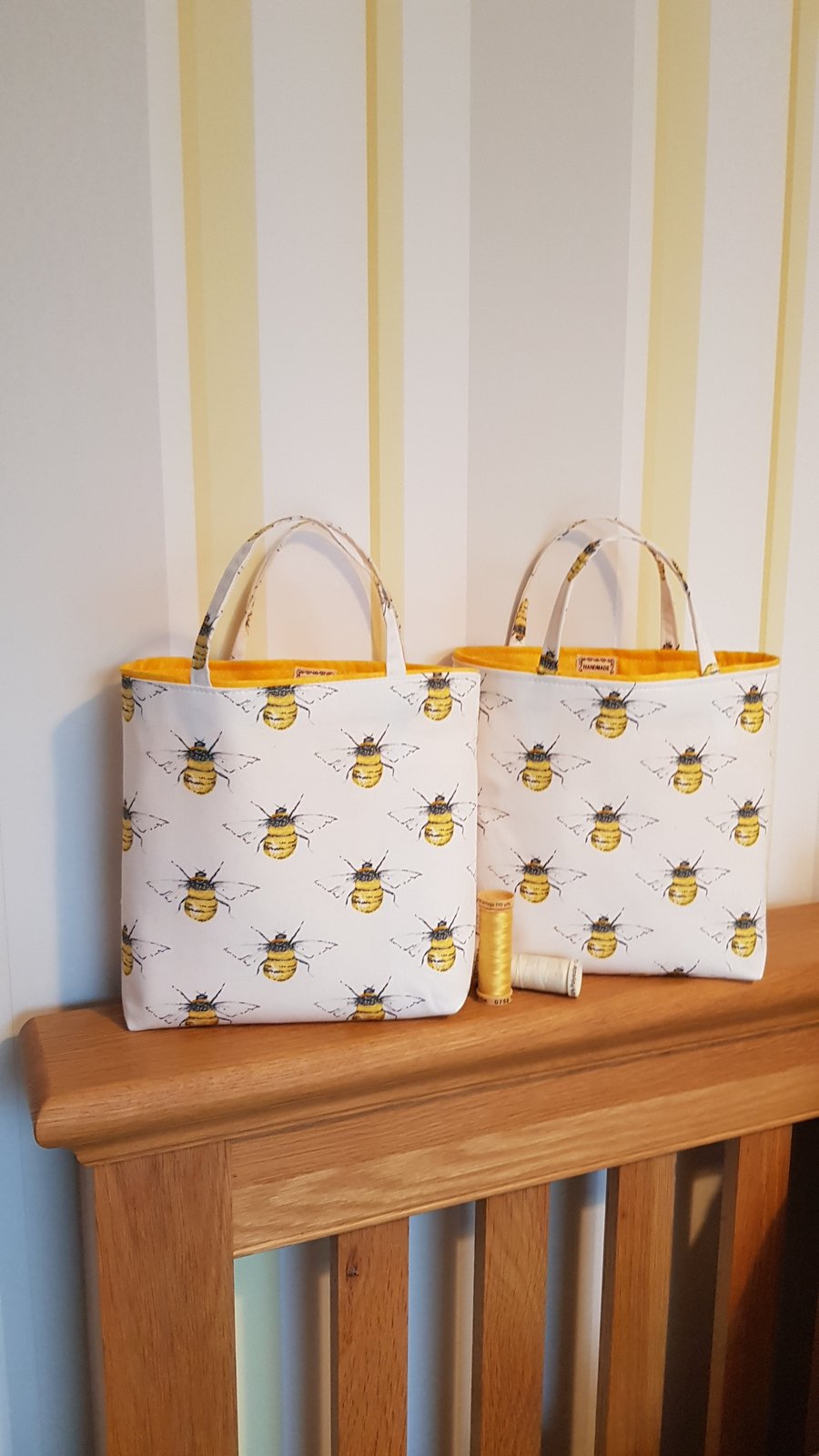 Gift bag: bees