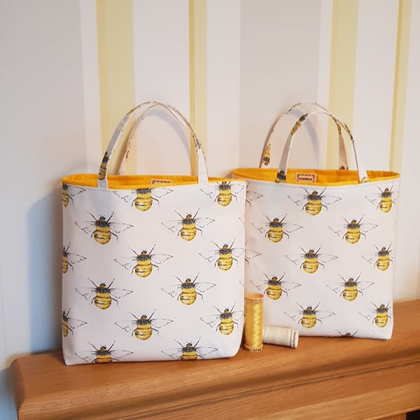 Gift bag: bees