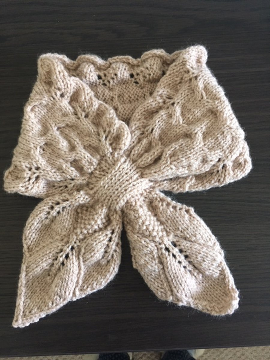 Leaves & Cables  Cross Over Scarf in Fawn
