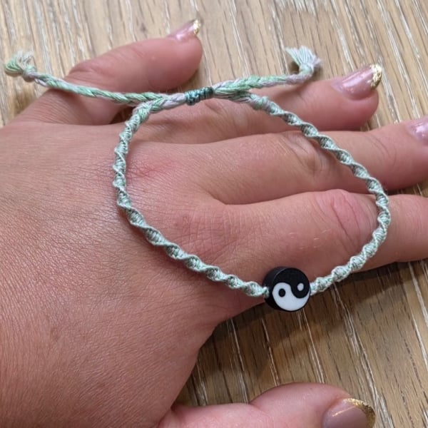 Yin Yang Braided Stacker Bracelet,Unisex Gift,Adjustable Cord Bracelet(STK-0015)
