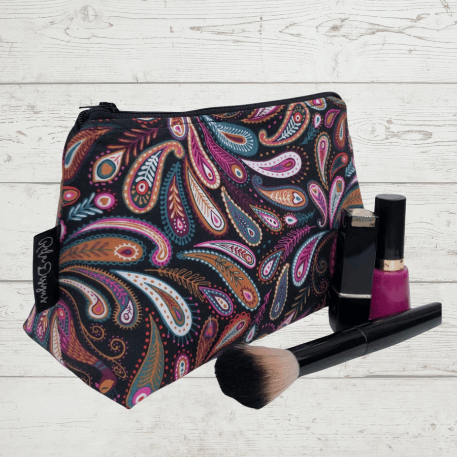 Makeup bag, colourful paidley print 