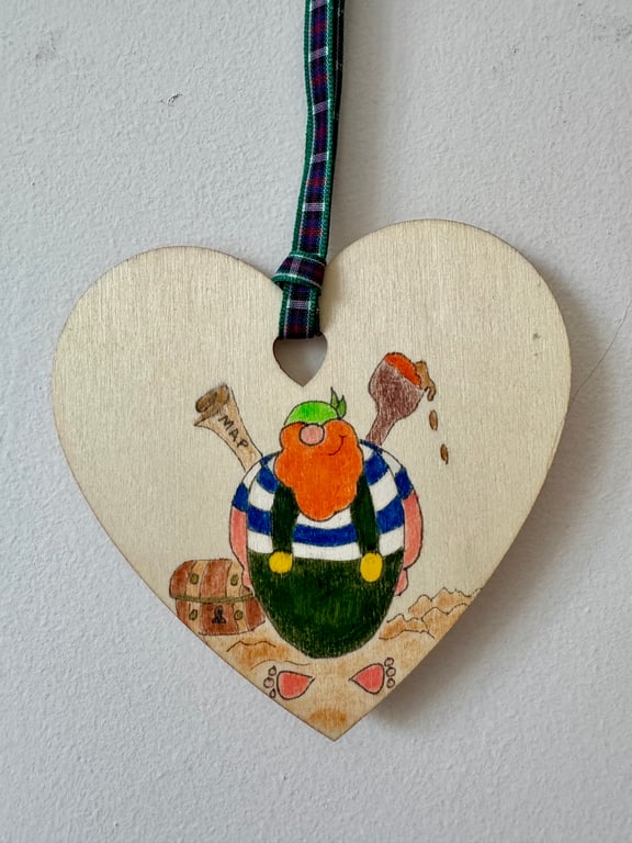 Small Treasure Hunting Pirate, Picture