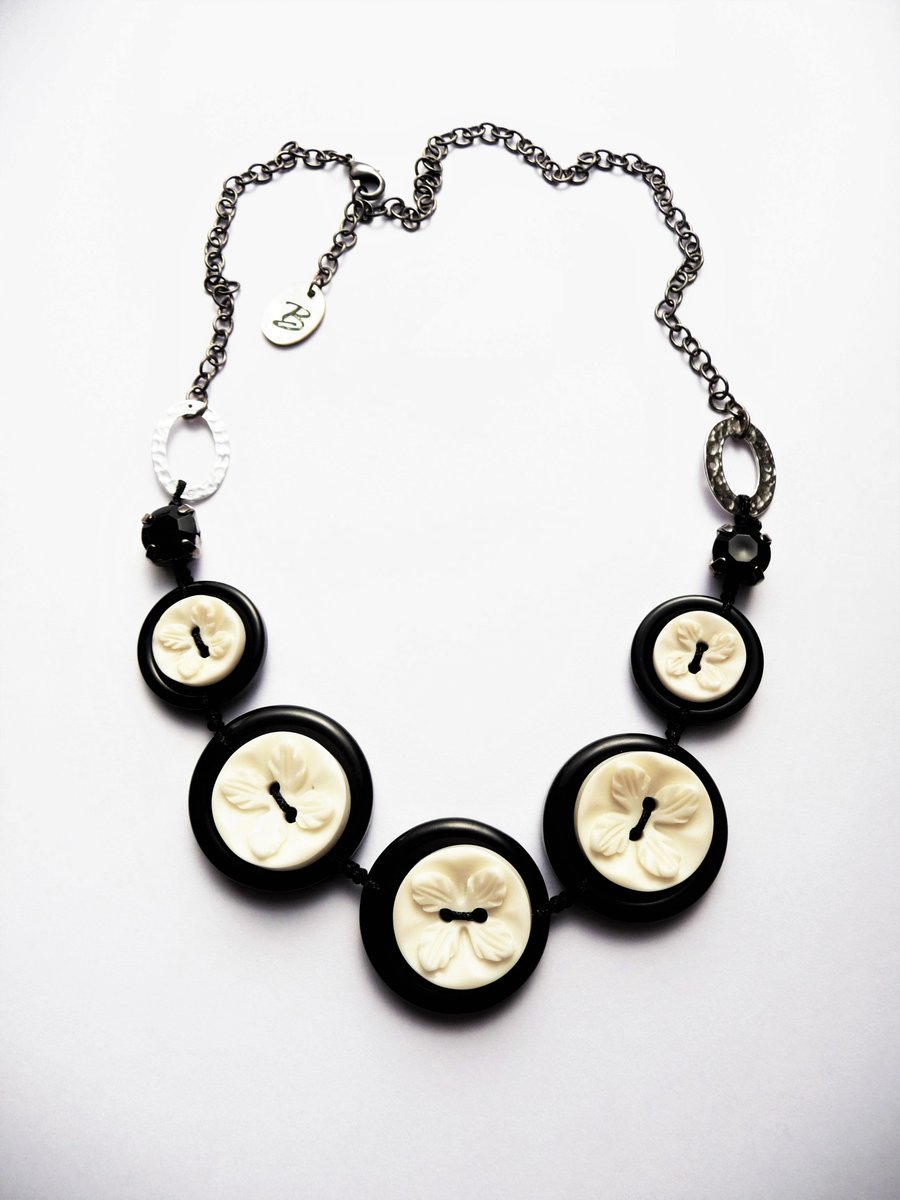 WAS 15.00 NOW 11.00 Black and White Button Necklace  