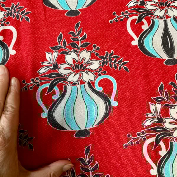 Iconic RARE Mid Century FLower Vases RED 50s Barkcloth Vintage Fabric for sale