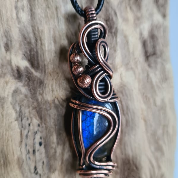 Handmade Natural Blue Labradorite Copper Pendant Necklace Gift Crystal Jewellery