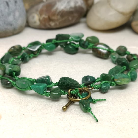 African jade nugget bead knotted bracelet with toggle clasp
