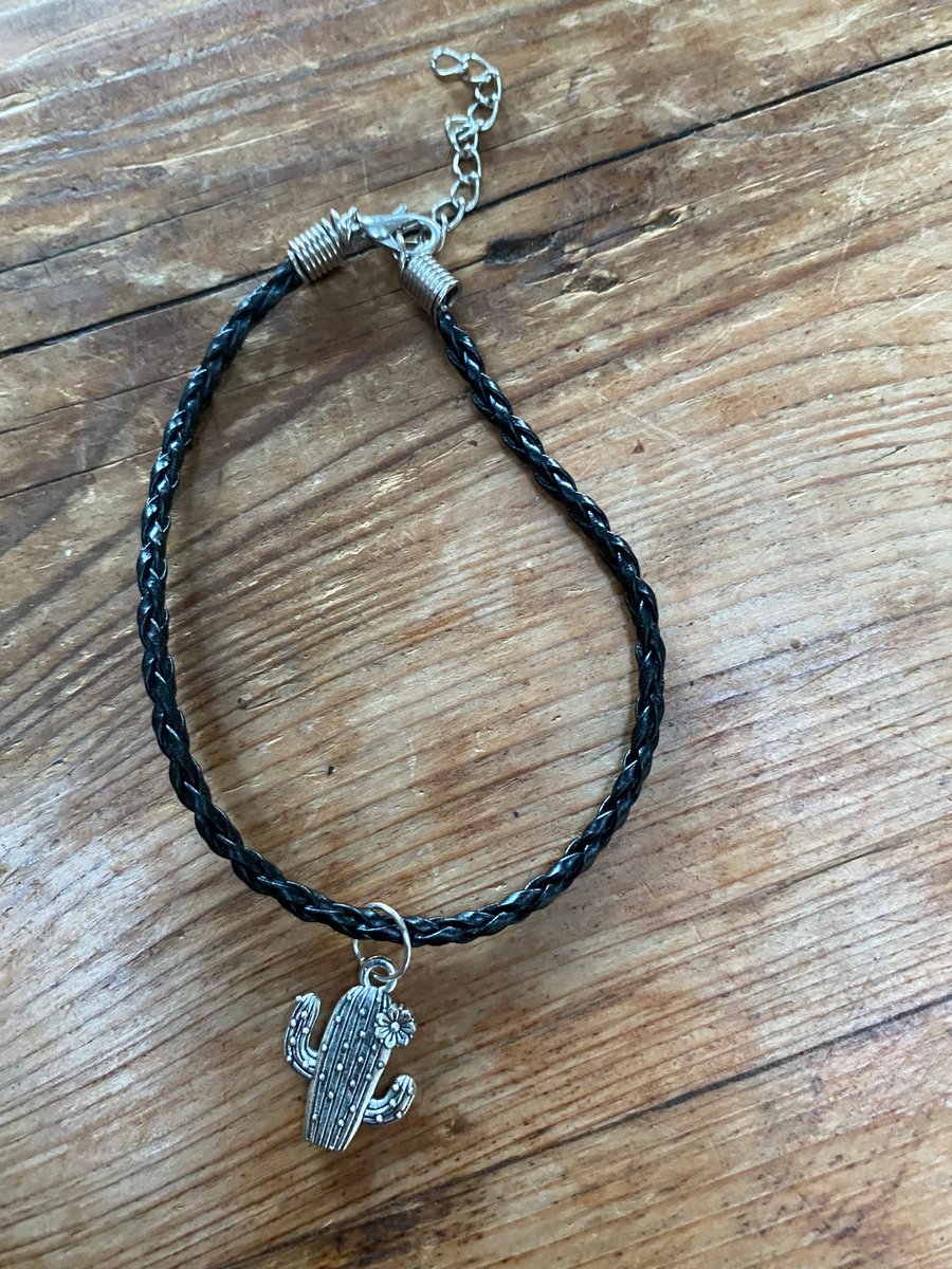 Black Cactus Bracelet (410)