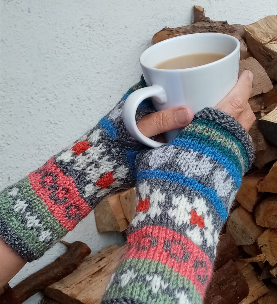 Special order for Lynn Mason Wrist Warmers, Hand Knitted Fair Isle Gloves 