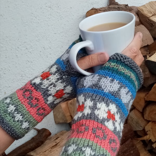 Special order for Lynn Mason Wrist Warmers, Hand Knitted Fair Isle Gloves 