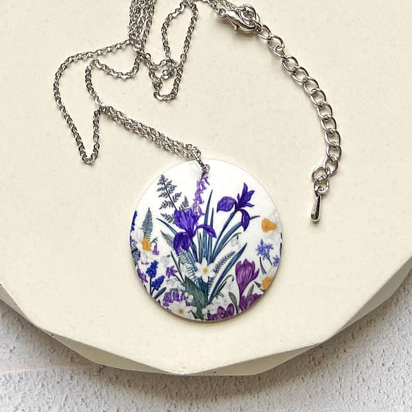 Spring flowers iris necklace, 32mm floral disc pendant, on a fine chain. (751)