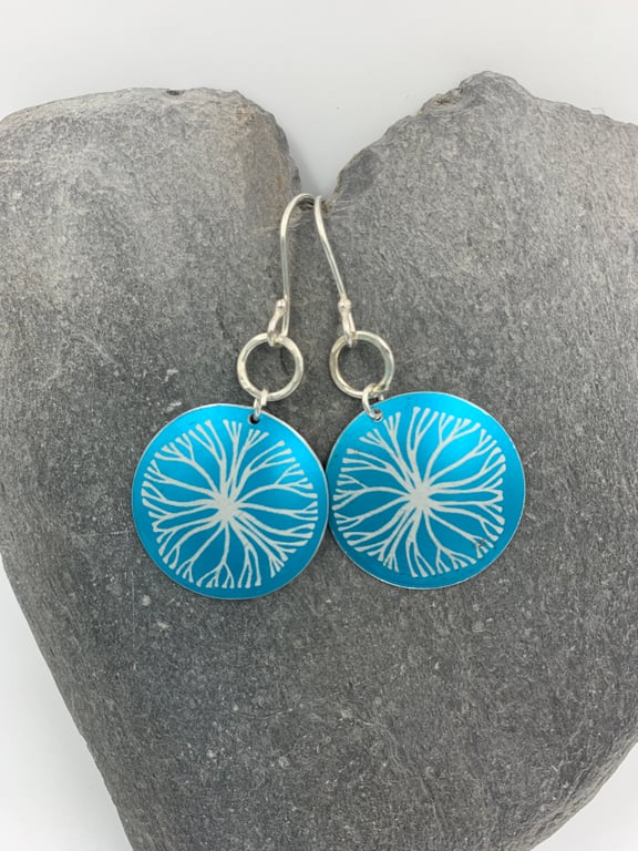 Turquoise circle aluminium tree earrings with silver ring