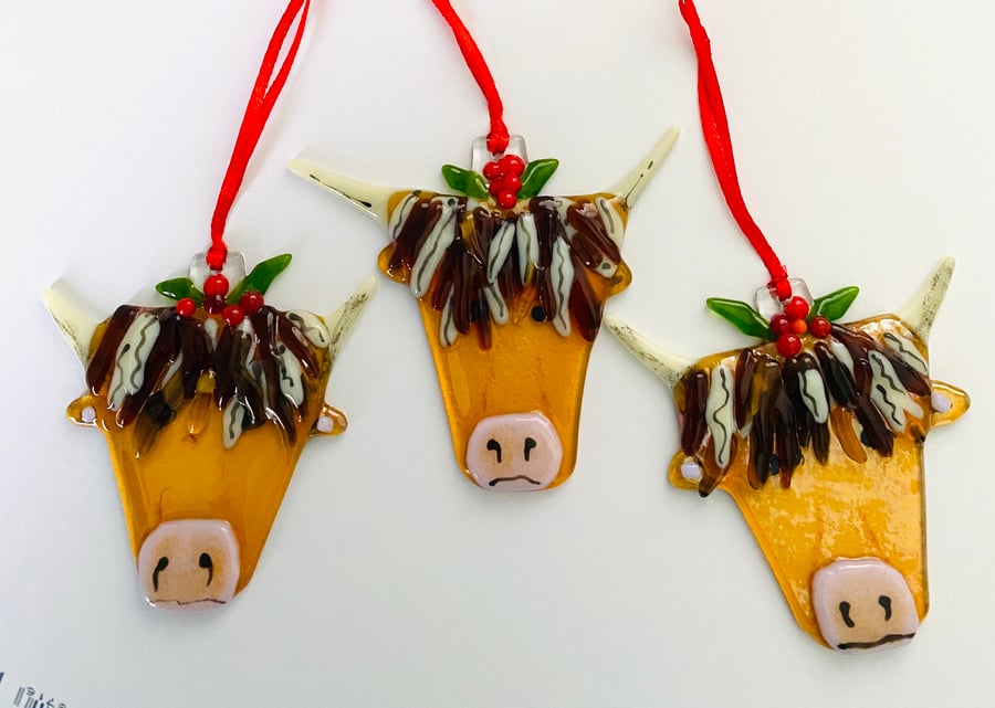 Hamish the highland cow hanging fused glass decoration