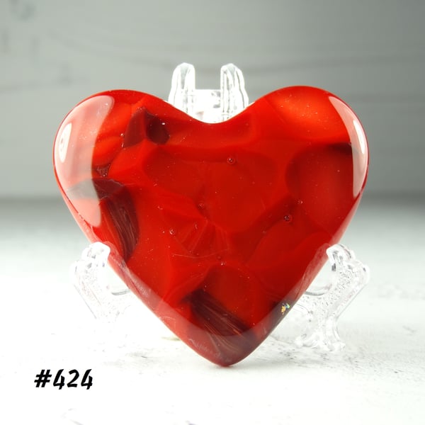 Fused glass red heart pocket hug with stand 5x4.5cm, handcrafted (424)