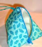 Knitting Pyramid Bag Small - Image 2