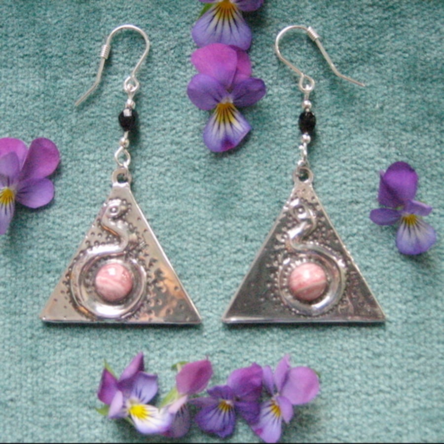 HALF PRICE! Snake earrings in silver pewter