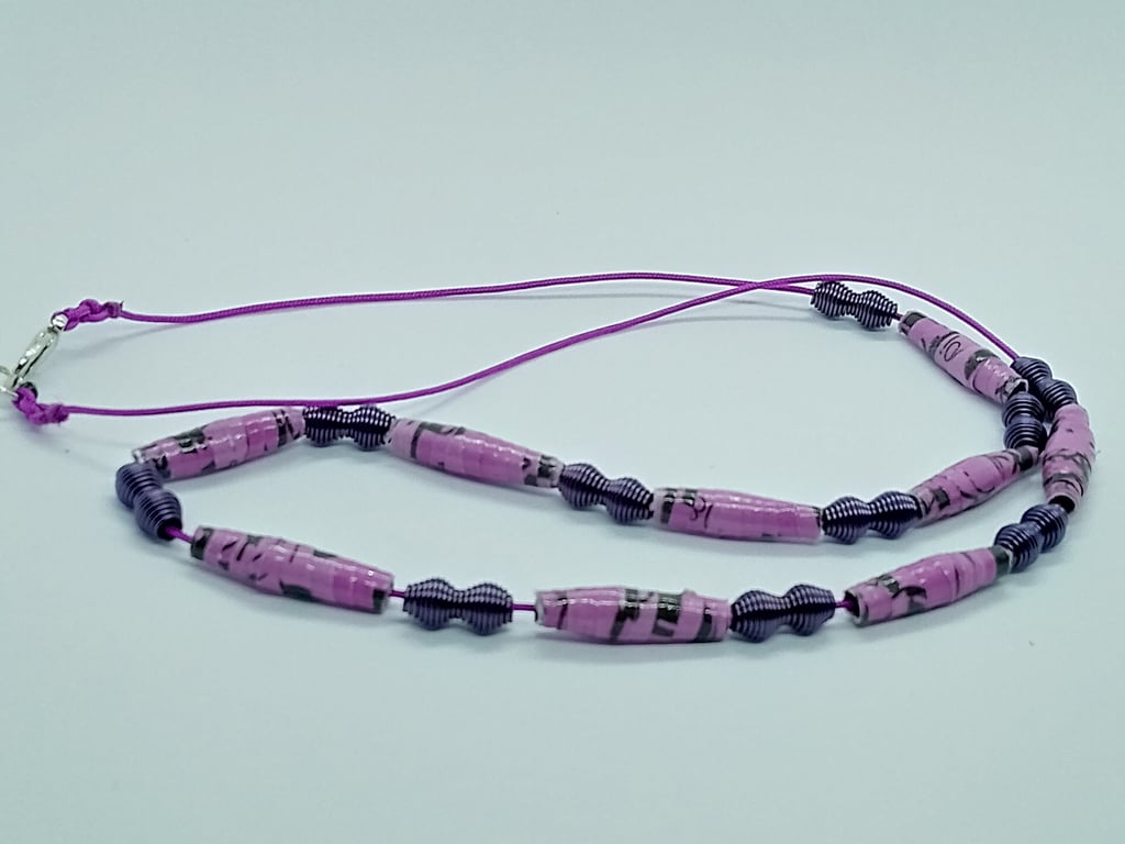 Handmade halloweiner varnished purple paper and wire bead necklace