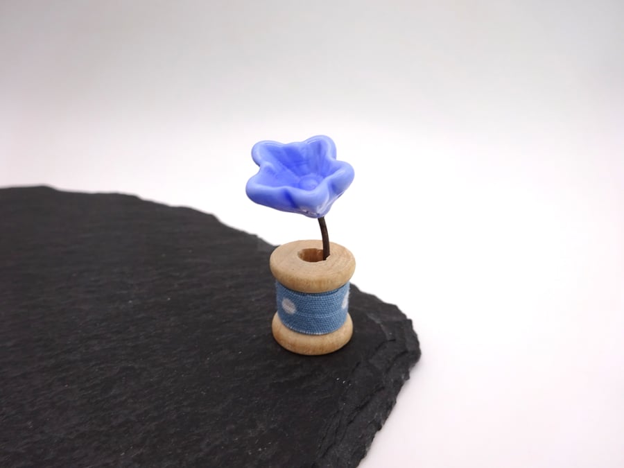 small glass flower gift