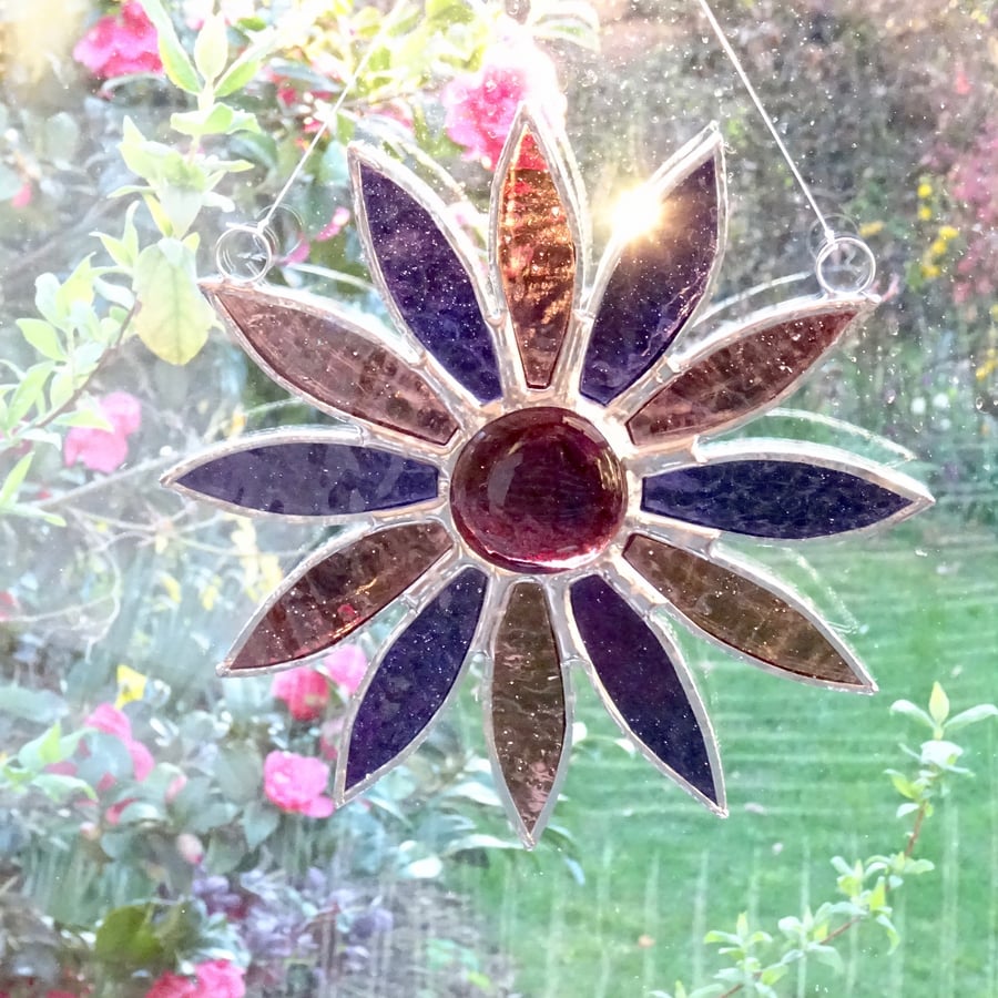 Stained Glass Daisy Suncatcher Handmade Hanging Decoration - Purple and Pink 
