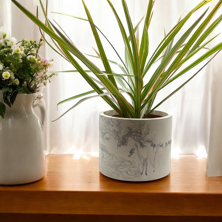 Large Round White and Grey Marble Effect Plant Pot (lpp20)