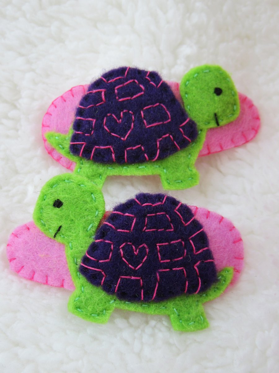 Cute felt turtle hair clips, children's fashion accessories