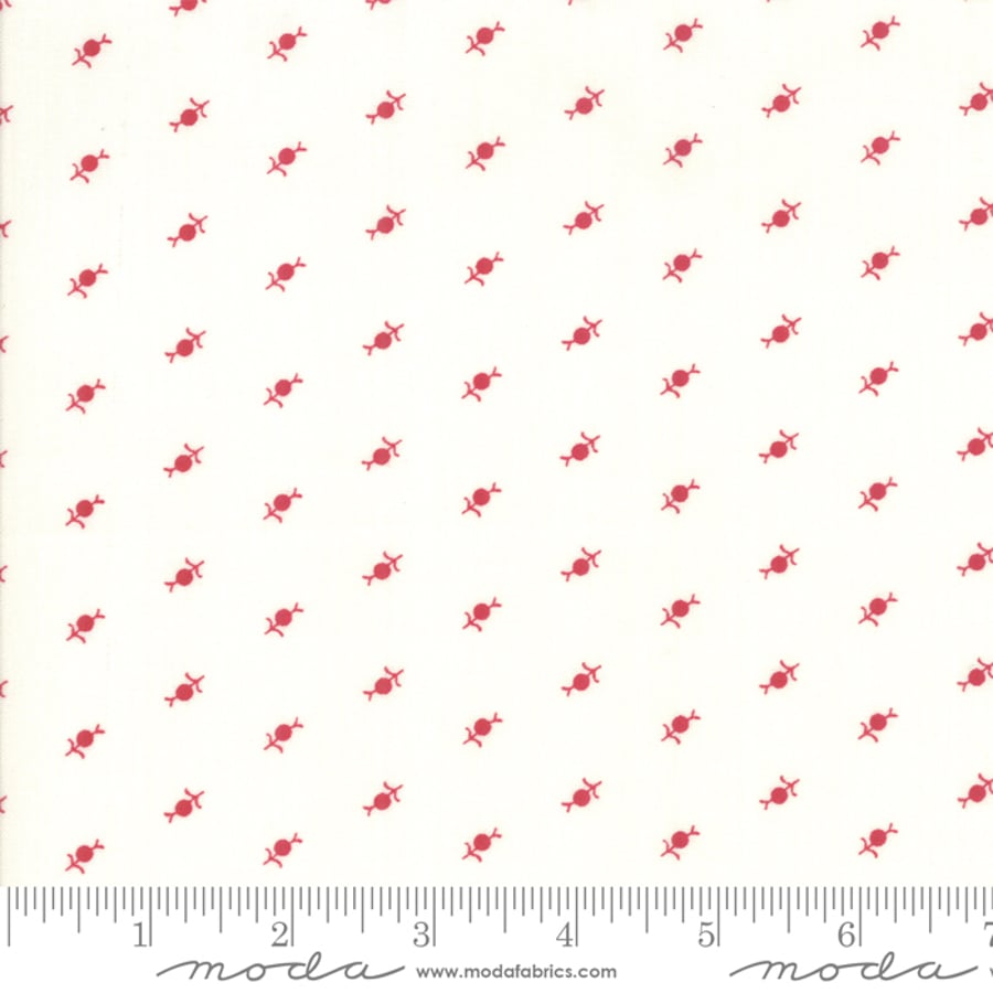 Mini Dandelions - Redwork Garden By Bunny Hill Designs for MODA