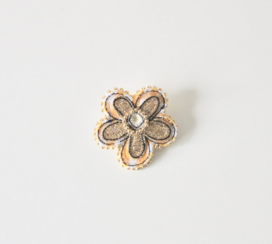 'Glitter Flower' - Brooch