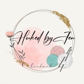 Crochet Hooked by Jen